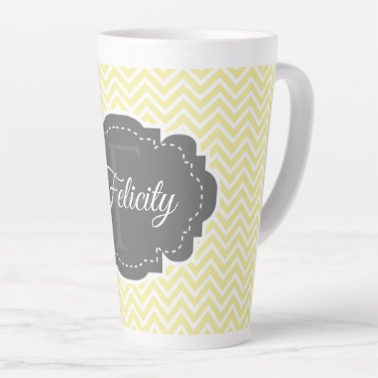 Jaune Chevron Personnalisé Latte Mug (Angle droit)