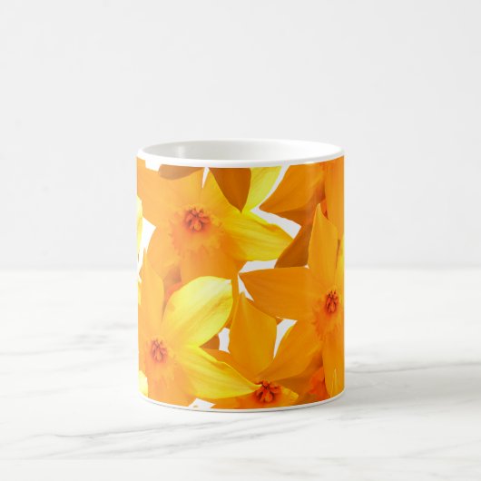 Jaune Daffodiles Floral Classique Mug (Centre)