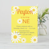 Jaune et Blanc Daisy Invitation pour le premier an (Debout devant)