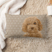 Jaune lombaire de coussin de chien de Labradoodle (Couverture)