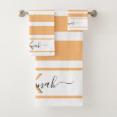 jaune orange blanc rayures nom monogramme (En situation)