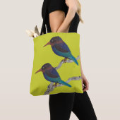 Javan Kingfish sur un Sac fourre-tout (De près)