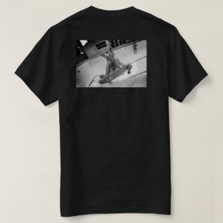 Jay Alabamy/Cold One, geagendeerd op hun lips T-shirt