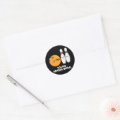 Je bent Adora-Bowl Funny Bowling Pun Dark BG Ronde Sticker (Envelop)