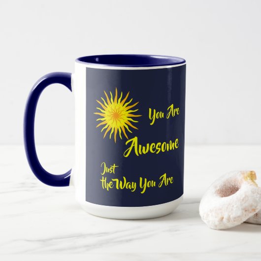 "Je bent Geweldige", heldere, gele zon Mok (Met donut)