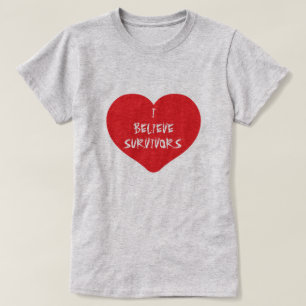 Je crois les survivants T-shirt de coeur