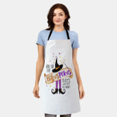 Je doet de Hokus Pokus Witch Magic ID982 Schort (Gedragen)