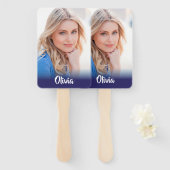 Je eigen foto Monogram Birthday Hand Fan Handwaaier (Voorkant en achterkant)