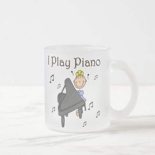 Je joue la tasse de piano (Droit)