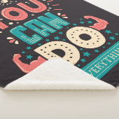 Je kunt alles doen wat kleurrijk is sherpa deken (3/4)