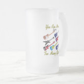 Je kunt nooit te veel gitaren hebben - voorgevelde matglas bierpul (Voorkant rechts)