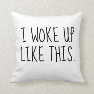 JE ME SUIS RÉVEILLÉ COMME CE COUSSIN DE PIÈCE D