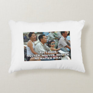 Je Ne Fais Que Nguyen, Nguyen, coussin Nguyen