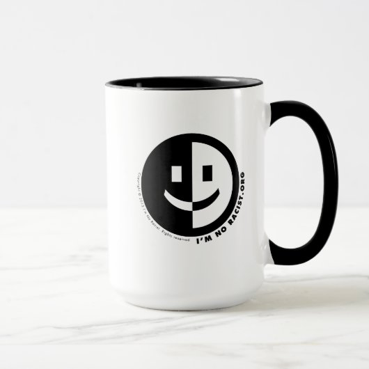 Je ne suis aucune tasse raciste (Droite)