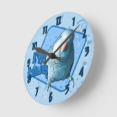 Je suis horloge bleue de perruche de quaker (Angle)