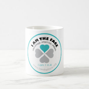 JE SUIS la tasse de café bleue de VISAGE