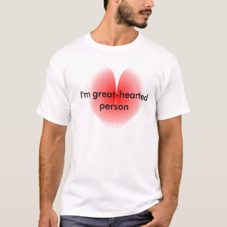 Je suis un T-shirt de personne plein de coeur