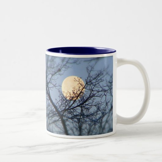 Je t'aime dans la lune et la tasse arrière de (Droit)