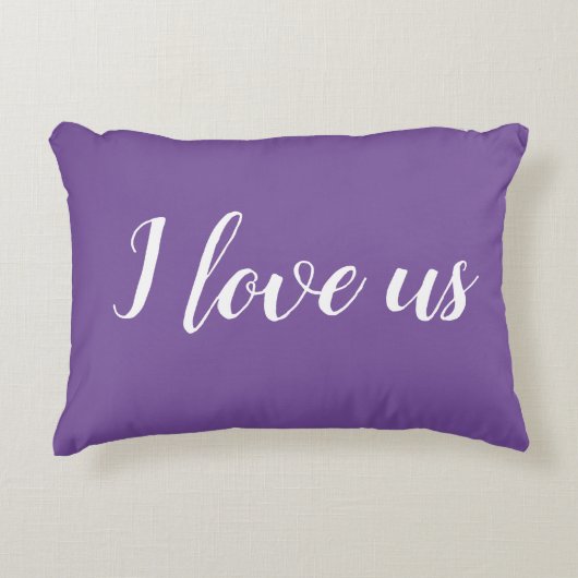 "Je t'aime" sur un coussin d'accent Violet Violet (Devant)