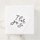 Je t'aime tellement étiquette cadeau (En situation)