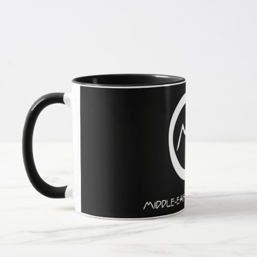 JE TASSE DE MIDDLE-EARTH ENTERPRISES™ (Gauche)