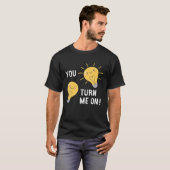 Je zet me aan gloeilamp Valentijn T-shirt (Voorkant volledig)