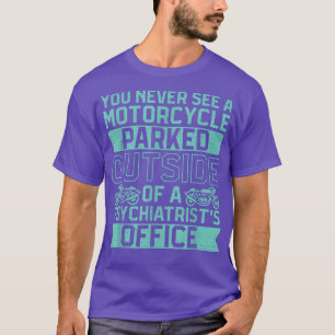 Je ziet nooit een motorfiets geparkeerd buiten een t-shirt