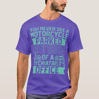 Je ziet nooit een motorfiets geparkeerd buiten een t-shirt