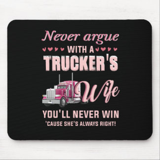 Je zult nooit winnen met een trucker vrouw. muismat