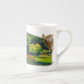 Jeanne dans le jardin - tasse de porcelaine tendre (Droite)