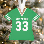 Jersey de football vert personnalisé<br><div class="desc">Célébrez votre vedette de football avec ce maillot de football vert personnalisé. Parfait pour commémorer une saison spéciale,  un joueur ou une équipe. Customisez-le avec un nom et un numéro pour créer une conservation unique.</div>