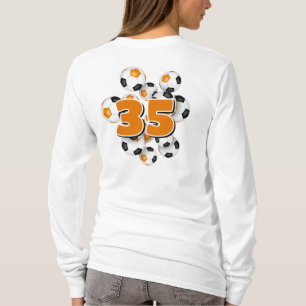 Jersey nummer op groep van voetballen sinaasappel t-shirt