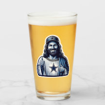 Jesus is een Dallas fan die een glas drink