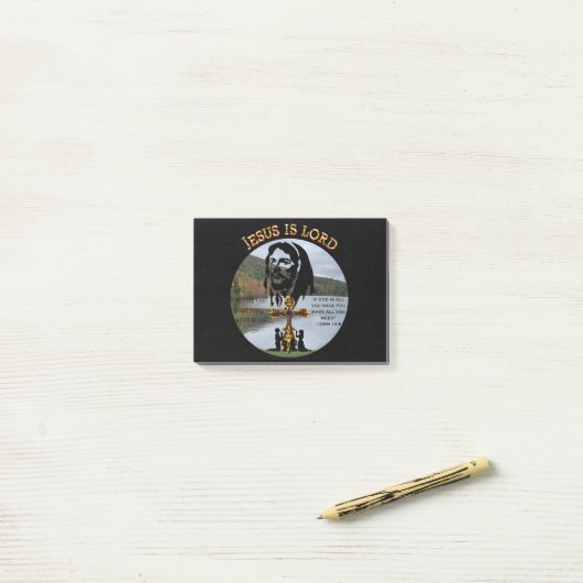 Jesus Is Lord Post-it® Notes (Op bureau)