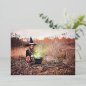 Jeter un oeil à une carte photo Halloween Boo Hall (Debout devant)