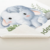 Jeter une couverture de sherpa pour bébé éléphant  (3/4)