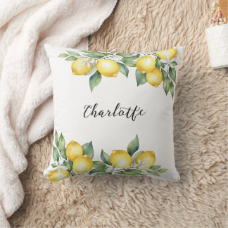 Jetez des oreillers au design moderne.