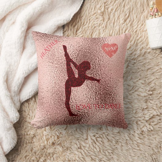 Jetez un oreiller avec un nom personnalisé. (Couverture)