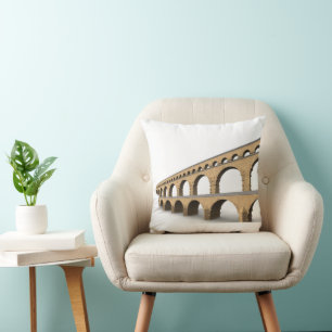 Jetez un oreiller pour chaque chambre