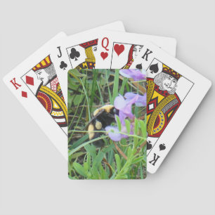 Jeu De Cartes Abeille sauvage F2 sur des fleurs sauvages violett