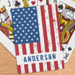 Jeu De Cartes Drapeau américain Nom personnalisé Patriotique<br><div class="desc">USA American Flag - Drapeau américain - Drapeau américain,  étoiles et rayures dans un dessin rouge rouge bleu. Personnalisez avec Nom. DROIT D'AUTEUR © 2021 Judy Burrows,  Black Dog Art - Tous droits réservés. Drapeau Américain Nom personnalisé Cartes de Jeu Patriotique</div>