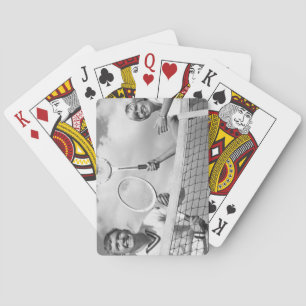 Jeu De Cartes Homme et femme jouant au tennis