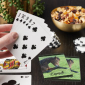 Jeu De Cartes Joli Cheval Brown allongé dans l'herbe (In Situ)