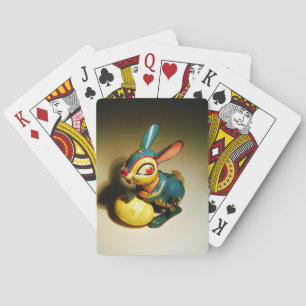 Jeu De Cartes lapin jouet et oeuf jaune pâle
