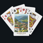 Jeu De Cartes Madeira Portugal Island Travel Art Vintage<br><div class="desc">Conception de déplacement vectoriel rétro Madère. Madère,  une région autonome du Portugal,  est un archipel comprenant 4 îles au large de la côte nord-ouest de l'Afrique. Il est connu pour son vin homonyme et son climat subtropical chaud.</div>