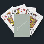 Jeu De Cartes Minimaliste Moderne Calligraphie Sage Nom Vert<br><div class="desc">Jouer des cartes personnalisées avec votre nom dans de belles lettres manuscrites sur un arrière - plan vert sage élégant. Super idée cadeau.</div>