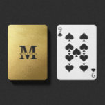 Jeu De Cartes Monogramme et nom personnalisés noir et or<br><div class="desc">Monogramme personnalisé et cadeaux de nom avec l'or personnalisé monogramme dans le style de police serif classique avec boîte de nom au milieu du monogramme en noir sur faux arrière - plan de feuille d'or. Parfait comme cadeaux de fête des pères pour papa, cadeaux pour grand-père, mari, marié, meilleur homme,...</div>