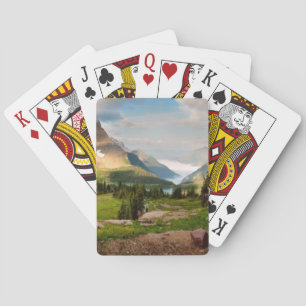 Jeu De Cartes Nuages balayant par des montagnes