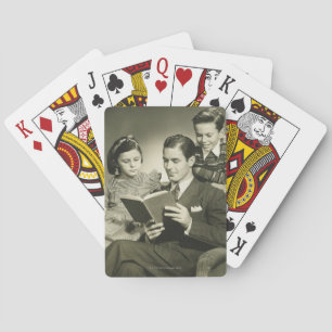 Jeu De Cartes Père lisant à son fils