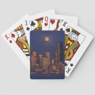 Jeu De Cartes Pleine lune se levant au-dessus de l'horizon du